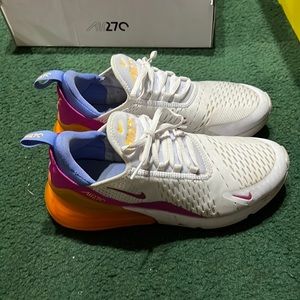 Nike Air 270